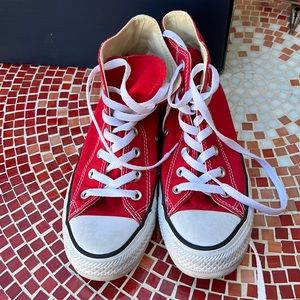 Converse All Star chuck taylor high top size 7 red